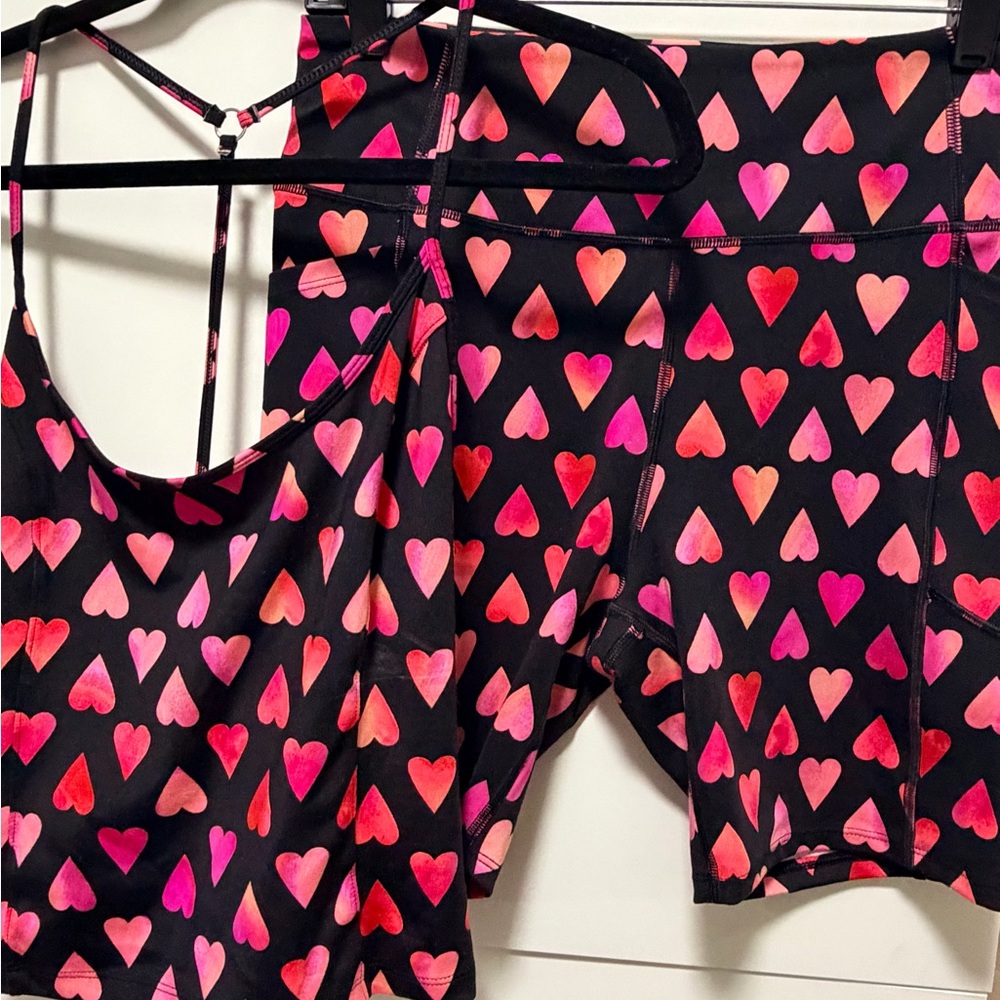 Victoria's Secret Black Pink Heart Set - Large top 12, shorts with pockets